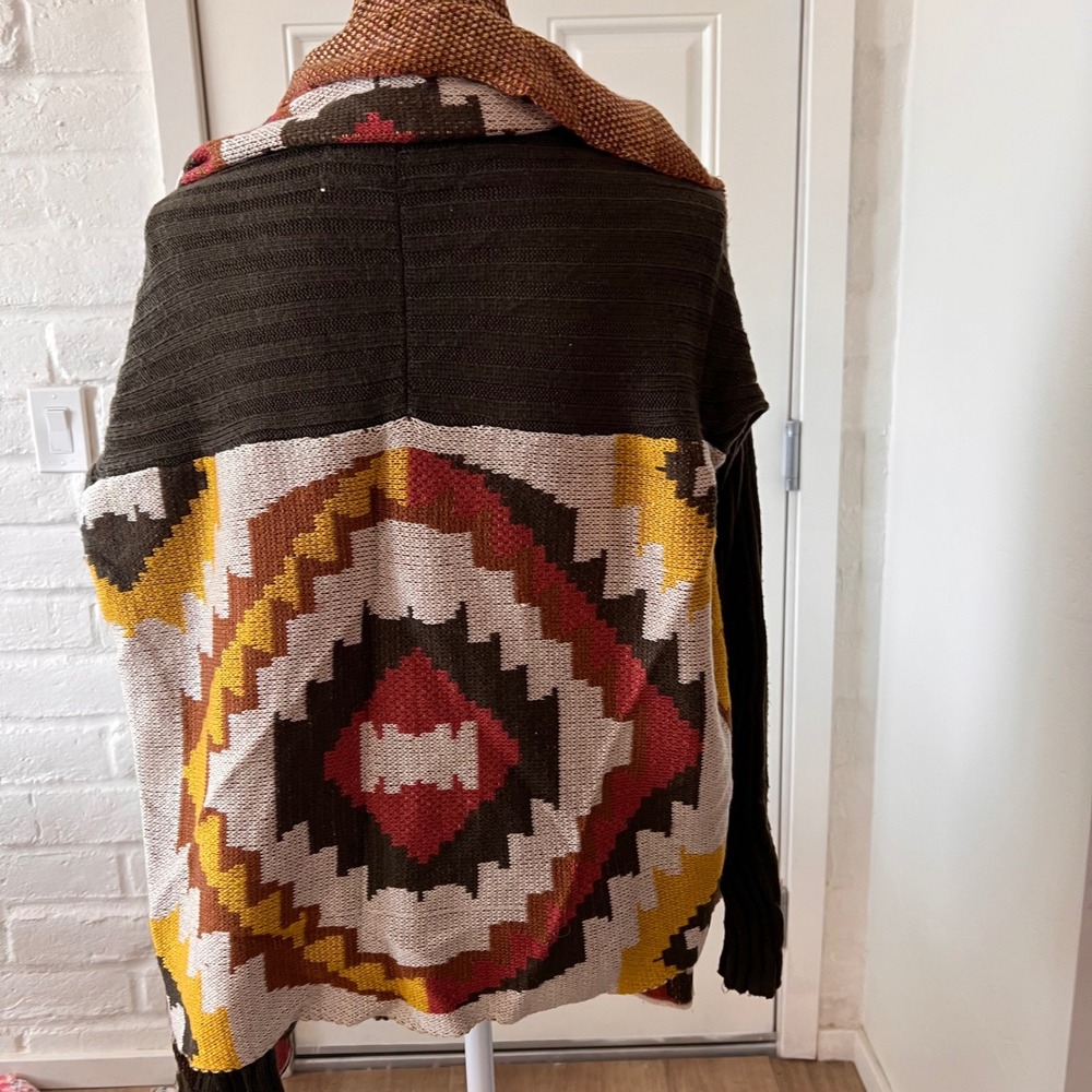 Pink Martini Southwestern Geometric Shawl Collar Open Front Cardigan Sweater L